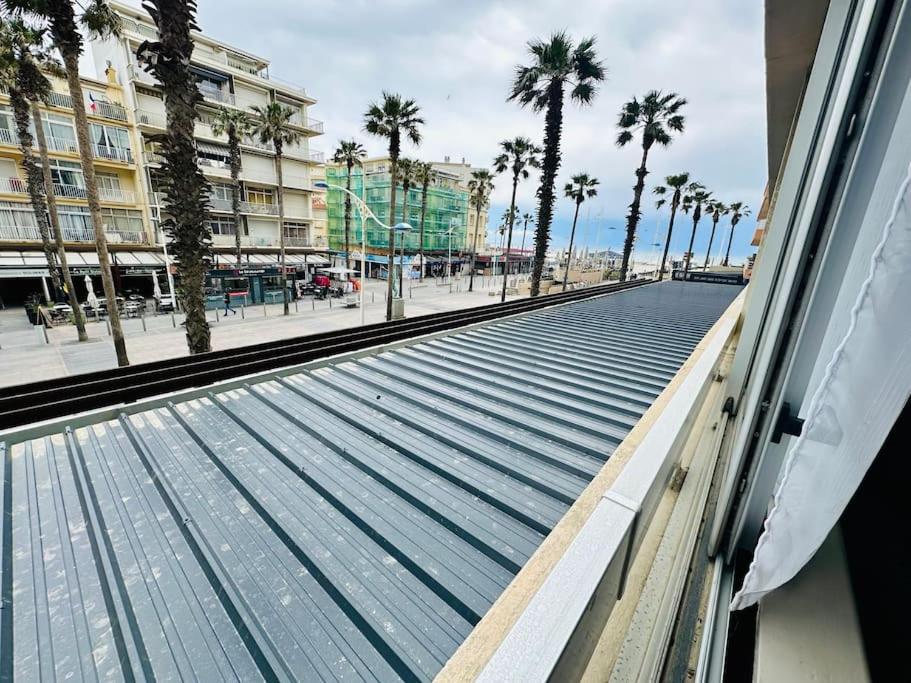 Fonctionnel - 2 Chambres - Bien Situe A 300M De La Plage - Parking Prive De Juin A Sept Canet-en-Roussillon Dış mekan fotoğraf